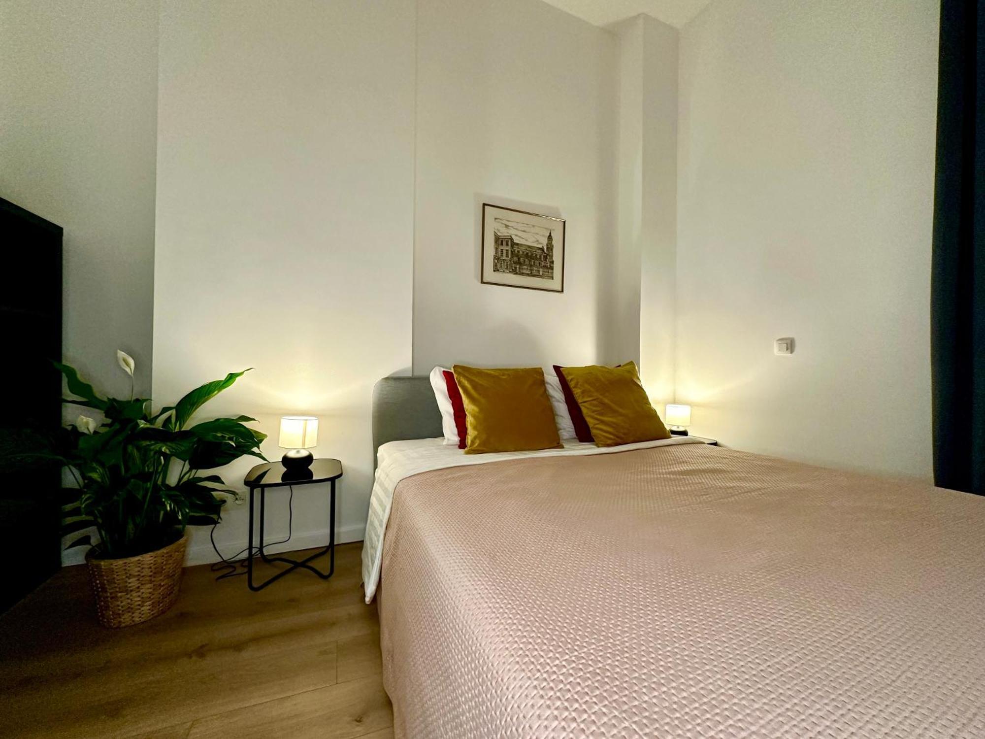 Luxury Suites Mons By Rikas Hotels Екстер'єр фото