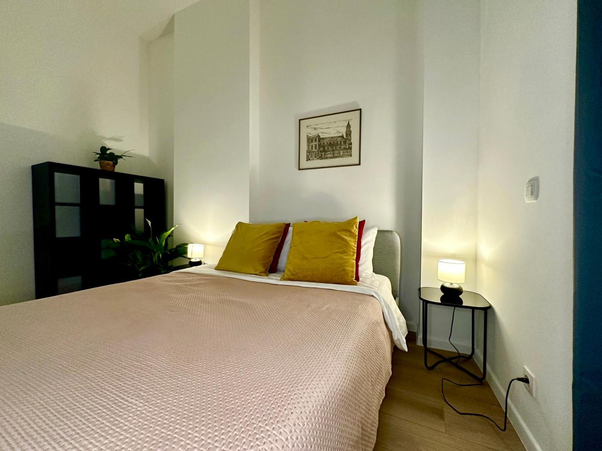 Luxury Suites Mons By Rikas Hotels Екстер'єр фото