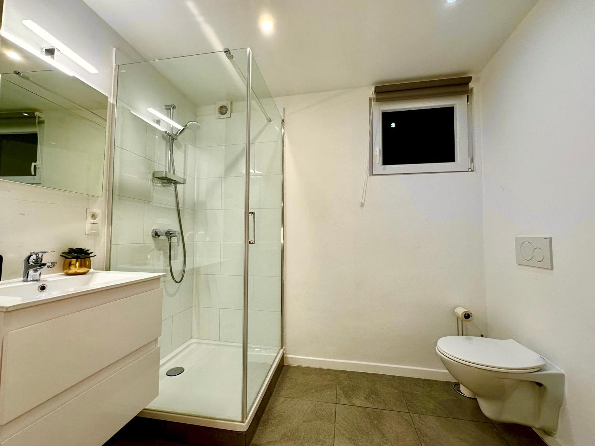 Luxury Suites Mons By Rikas Hotels Екстер'єр фото